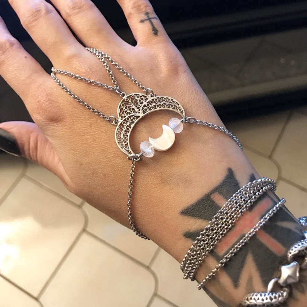 Genuine moonstone & moon mother of pearl bracelet - Picture 2 of 8